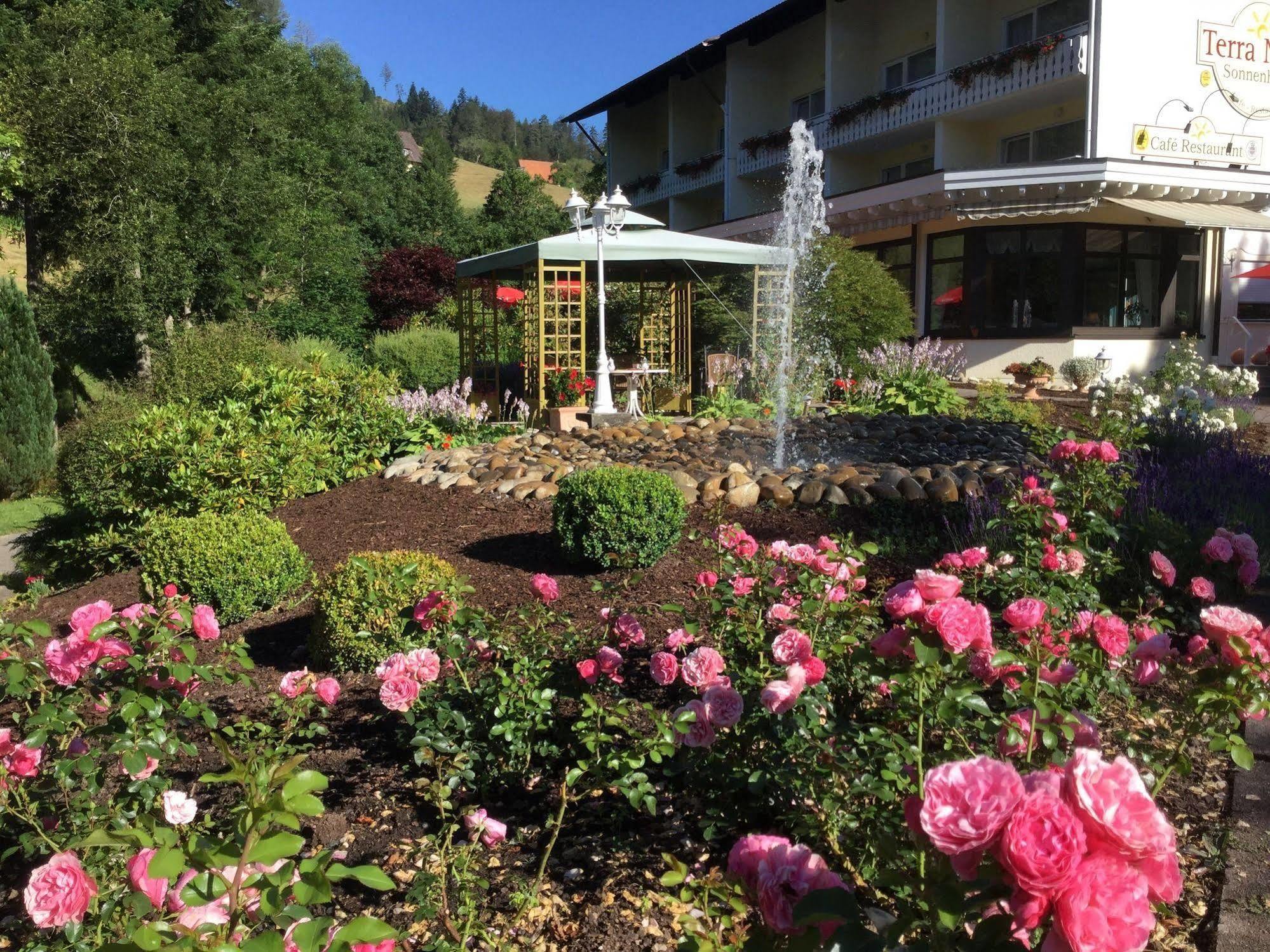 Terra Nova Hotel Baiersbronn Exterior photo